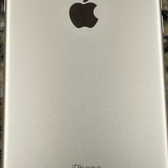 Apple iPhone 6 Plus - 64GB - Rose Gold (Unlocked) - Picture 6 of 9